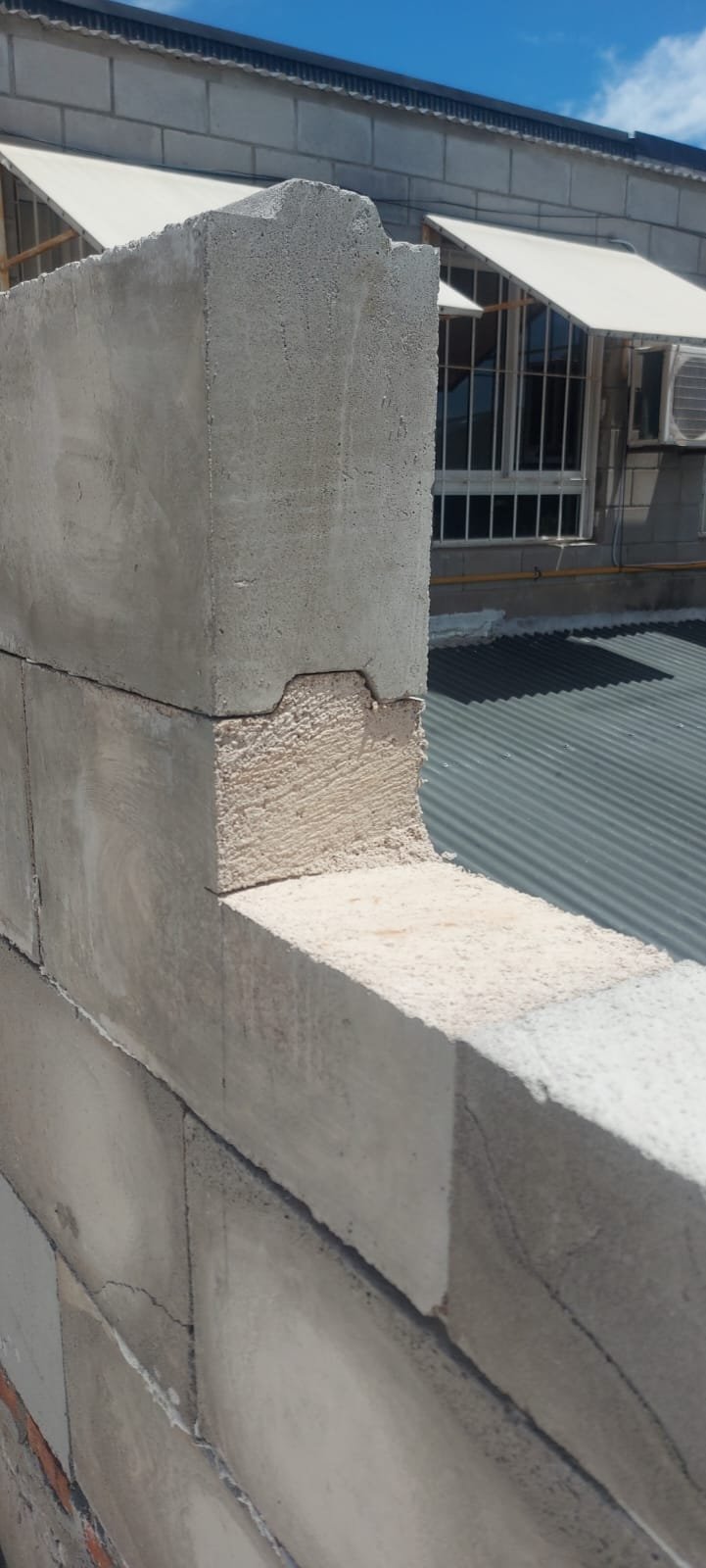 Detalle de encastre en obra